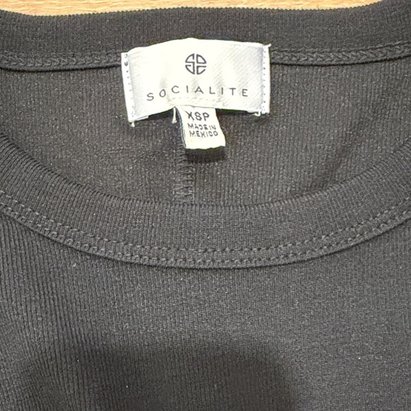 Socialite Black Long Sleeve Knit Twist Dress - Picture 5 of 7